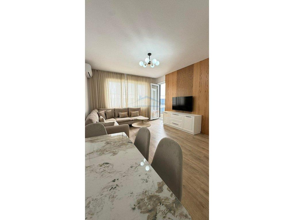 Qera, Apartament 2+1, Univers City