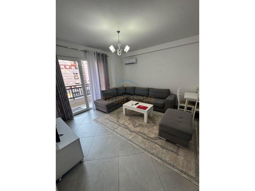 Qera, Apartament 2+1+2, Vila L 2, Unaza e Re
