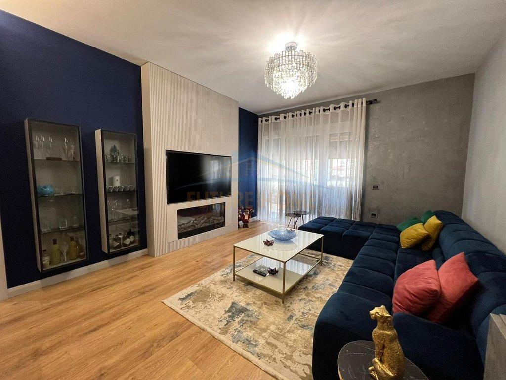 Qira, Apartment 2+1+2, Dry Lake, Tirana