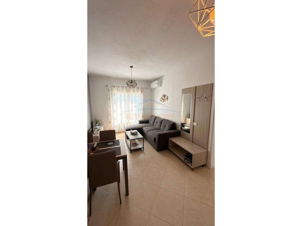 Shitet, Apartament 1+1, Golem, Durrës