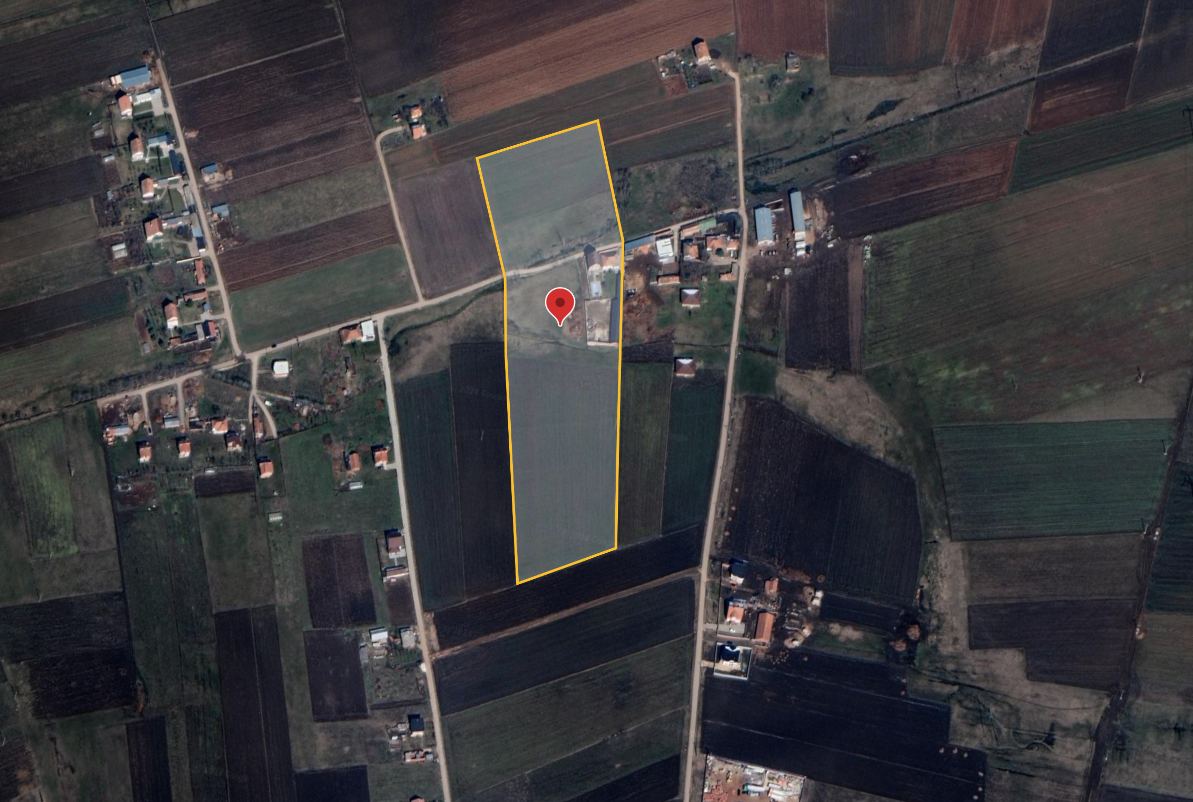 Tokë në shitje 3 Hektarë + shtëpi 300m² në Obiliq