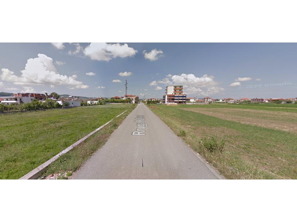 Jepet me Qira Tokë Prane Univers City