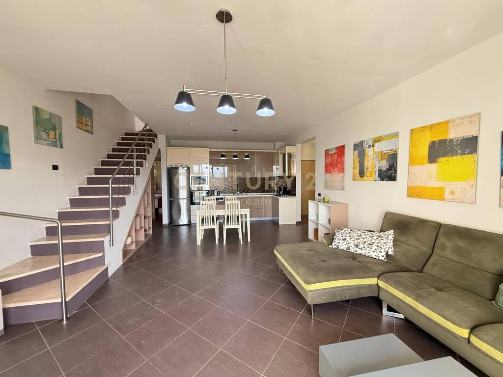 Shitet Duplex 2+1 tek Rezidenca Kodra Diellit 1