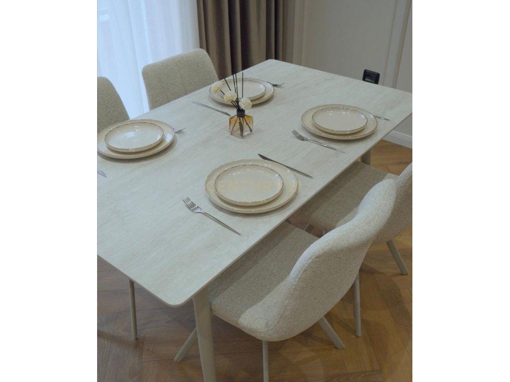 APARTAMENT 2+1 dhe GARDEROBE PER SHITJE, PERBALLE DELIJORGJIT