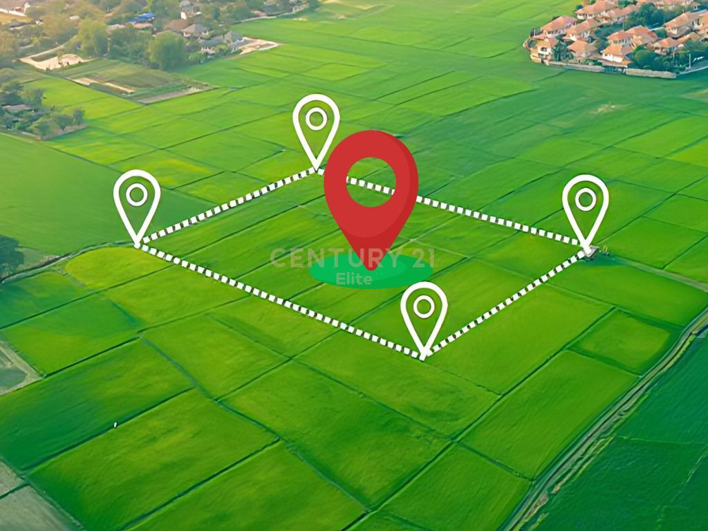 Shitet tokë Are 5800 m² në Laç, 145,000 €