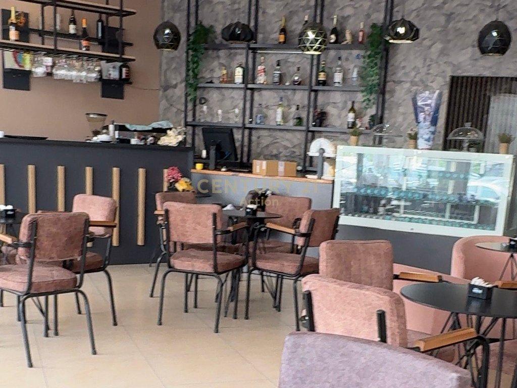 Shitet Biznes Funksional – Bar/Kafe & Pasticeri në Astir
